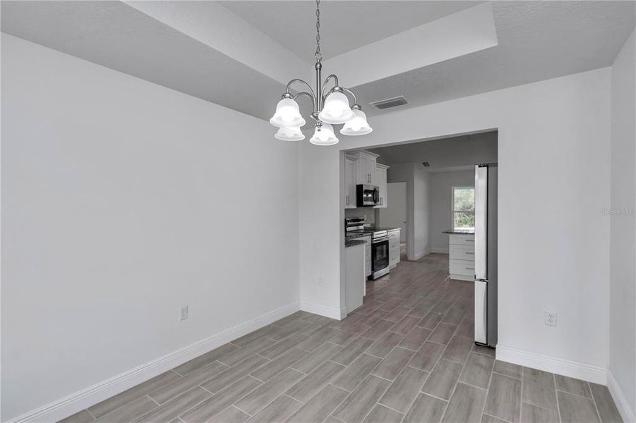 Spacious, unfurnished interior of a new home in , Ocala (Image 26).