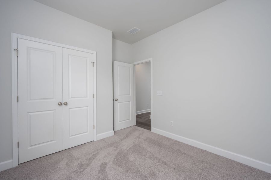 Secondary bedroom with plenty of space. Secondary bedroom with plenty of space.