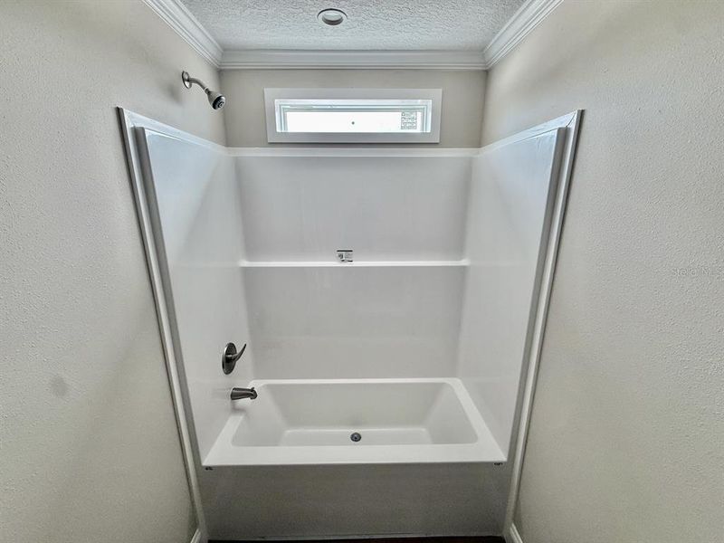 Close-up of interior finishes inside a home in , Okeechobee (Image 19).