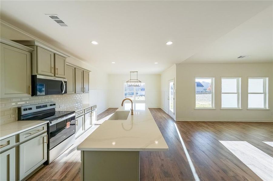 Furnished interior view inside a new home in , Dawsonville (Image 7).
