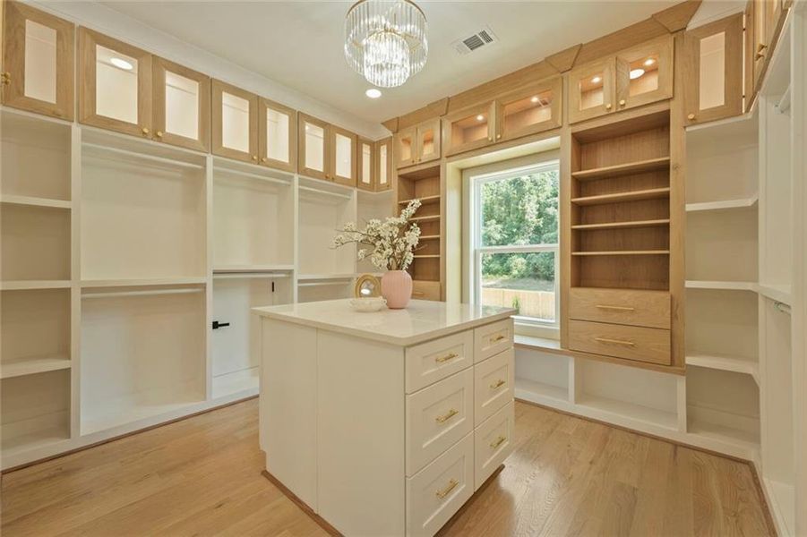 Furnished interior view inside a new home in , Grayson (Image 19).