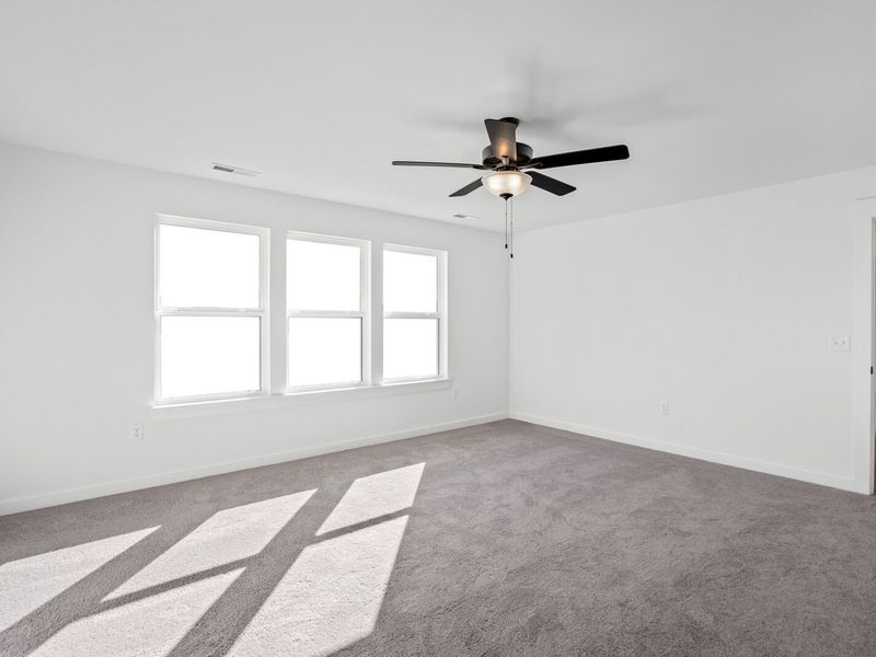 Spacious, unfurnished interior of a new home in Woods Crossing, Gallatin (Image 34).