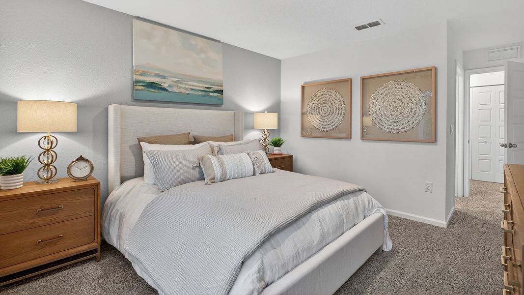 Representative furnished interior of a home built from the Greyson II by D.R. Horton in Irongate Villas, Jacksonville (Image 15).