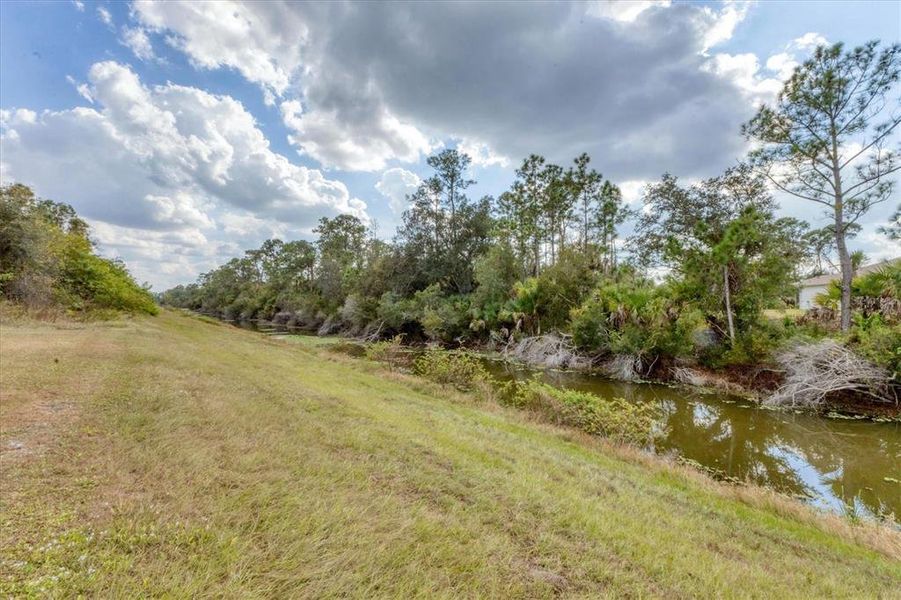 Natural landscape and outdoor views near  in North Port (Image 39).