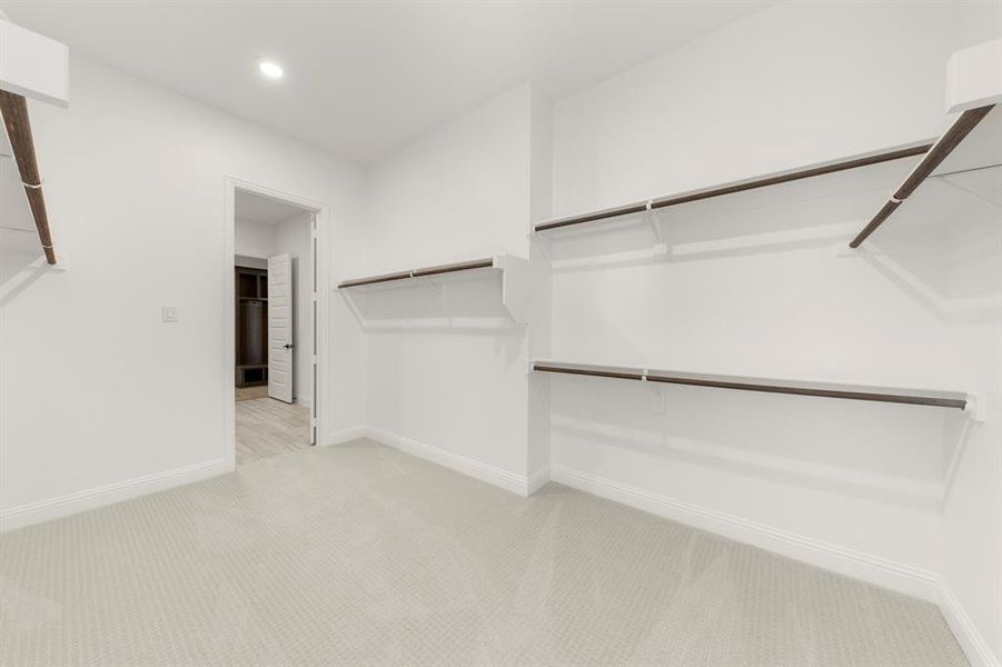 23. 508 Birthright - Closet