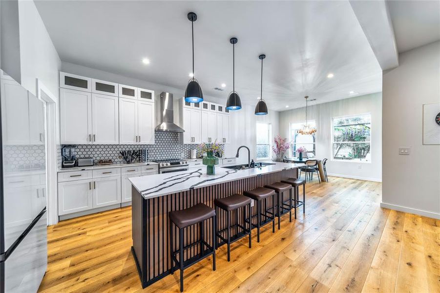 Furnished interior view inside a new home in , Dallas (Image 31).