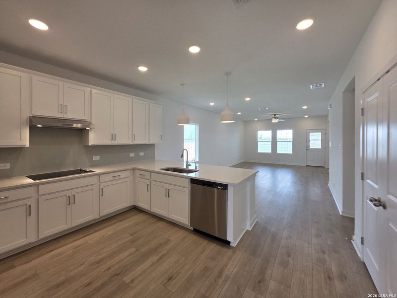 Furnished interior view inside a new home in Saddlebrook Ranch, Schertz (Image 7).