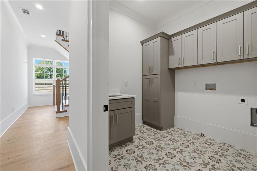 Furnished interior view inside a new home in , Bethlehem (Image 58).