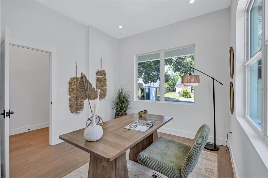 Furnished interior view inside a new home in , St. Petersburg (Image 17).