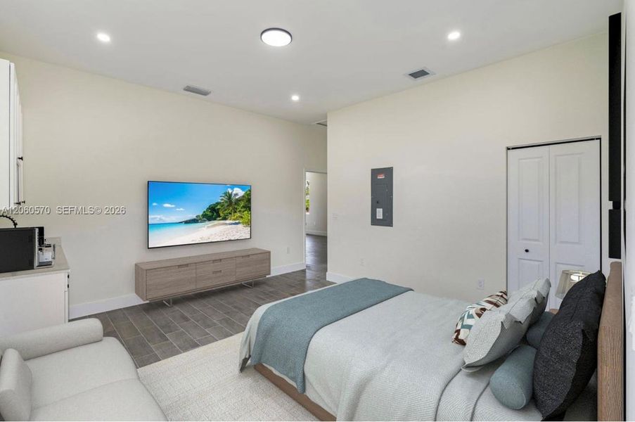 Furnished interior view inside a new home in , Lehigh Acres (Image 17).
