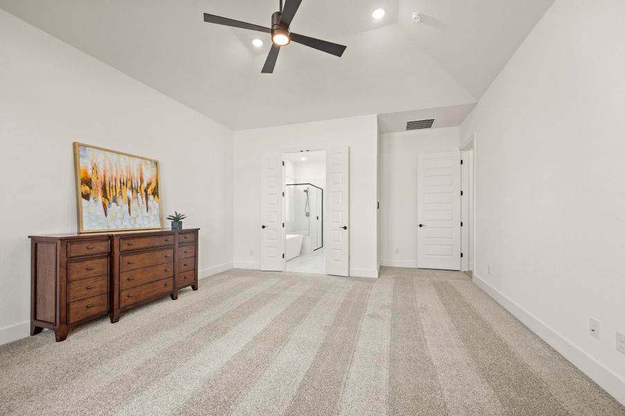 Furnished interior view inside a new home in Rocky Top Ranch, Reno (Image 36). Furnished interior view inside a new home in Rocky Top Ranch, Reno (Image 36).