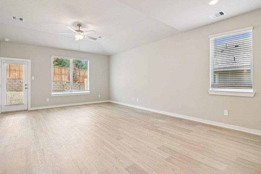 Image 33 of a home in Pine Lake Cove - Premier Series. Image 33 of a home in Pine Lake Cove - Premier Series.