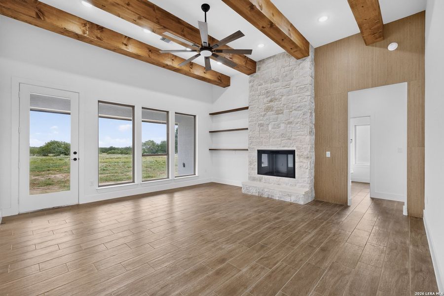 Spacious, unfurnished interior of a new home in , Floresville (Image 30). Spacious, unfurnished interior of a new home in , Floresville (Image 30).