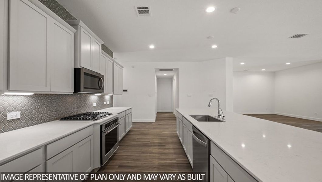 Representative furnished interior of a home built from the Cardinale by D.R. Horton in River Ranch Estates, Dayton (Image 7).