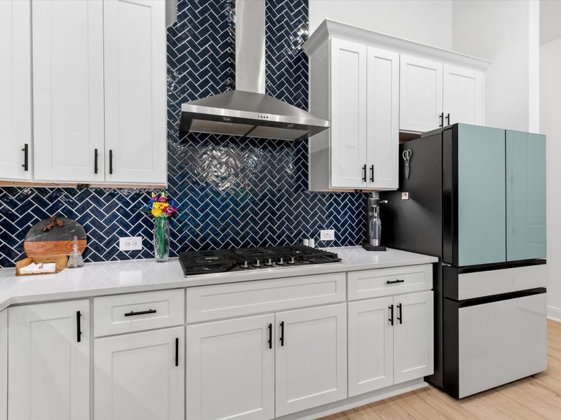 Furnished interior view inside a new home in Ellerden, Tomball (Image 15).