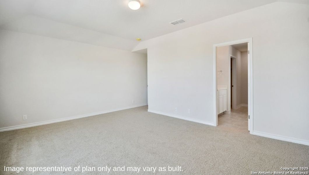 Spacious, unfurnished interior of a new home in The Canyons at Amhurst, San Antonio (Image 13).