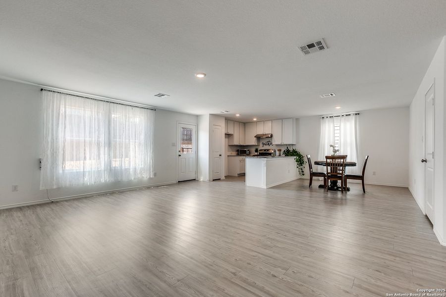 Spacious, unfurnished interior of a new home in , San Antonio (Image 14). Spacious, unfurnished interior of a new home in , San Antonio (Image 14).
