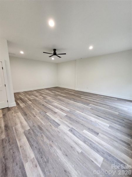 Spacious, unfurnished interior of a new home in , Gastonia (Image 30).