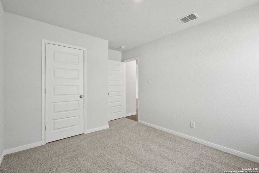 Spacious, unfurnished interior of a new home in Swenson Heights, Seguin (Image 26). Spacious, unfurnished interior of a new home in Swenson Heights, Seguin (Image 26).