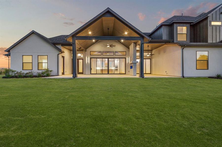 Exterior details and patio area of a home in , Northlake (Image 4).