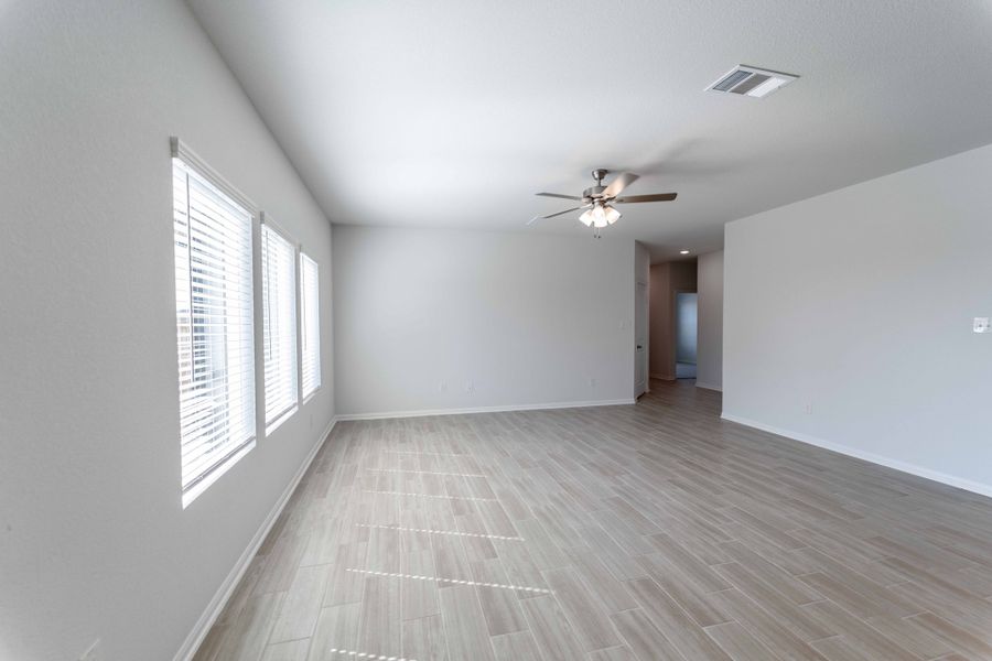 Spacious, unfurnished interior of a new home in Briarwood, Elgin (Image 22). Spacious, unfurnished interior of a new home in Briarwood, Elgin (Image 22).