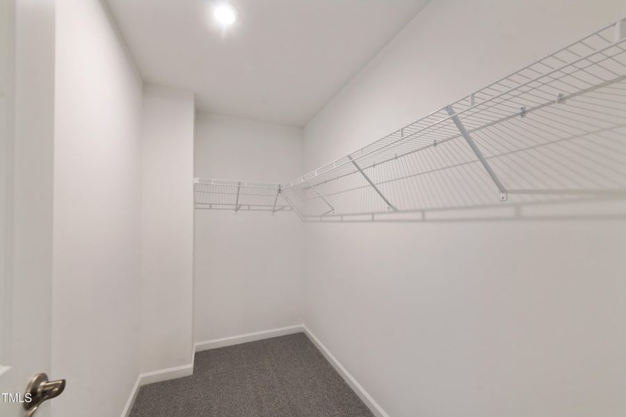 PJDT-0237E-00_Southport A_Primary Closet