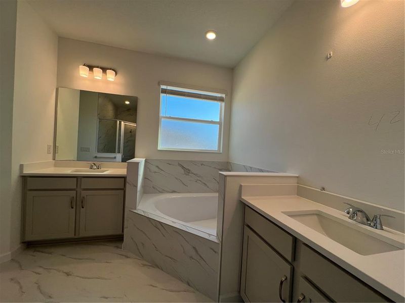 Furnished interior view inside a new home in Hills of Minneola, Minneola (Image 11). Furnished interior view inside a new home in Hills of Minneola, Minneola (Image 11).