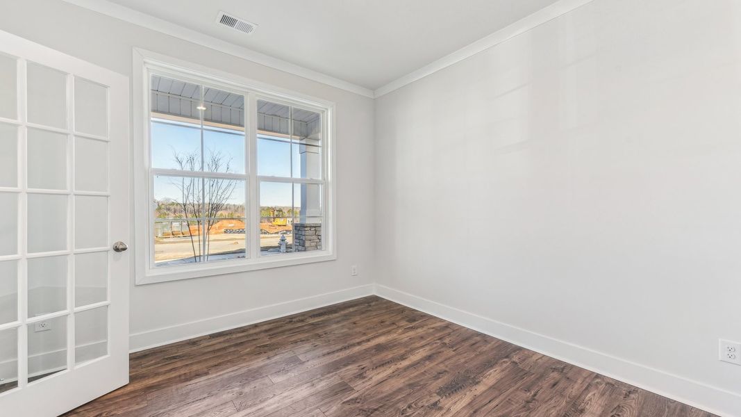 Spacious, unfurnished interior of a new home in Westport, York (Image 15).