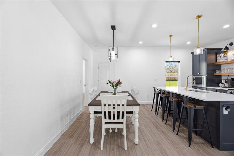Furnished interior view inside a new home in , Chico (Image 16).