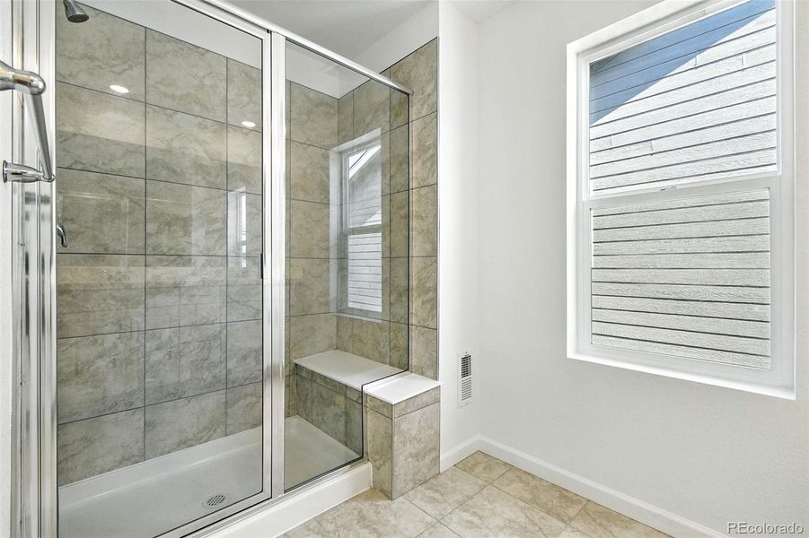 2094 Wagon Wheel ~ Ready Now