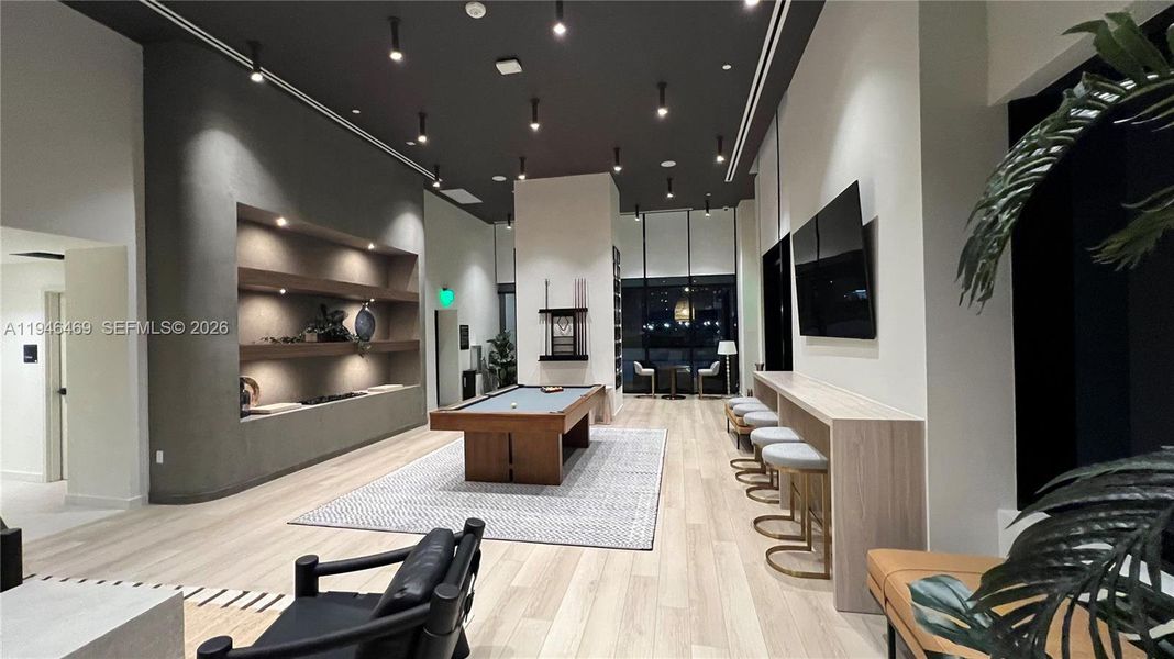 Community amenities in , Miami (Image 54).