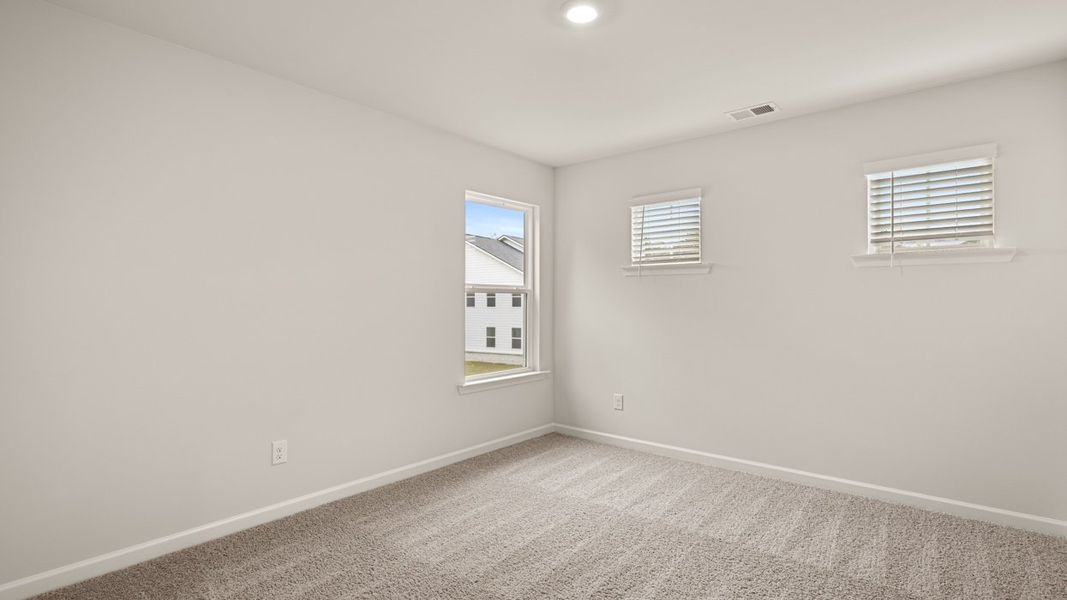 Representative unfurnished interior of a home built from the Summit by D.R. Horton in The Gates at Pates Creek, Hampton (Image 35).