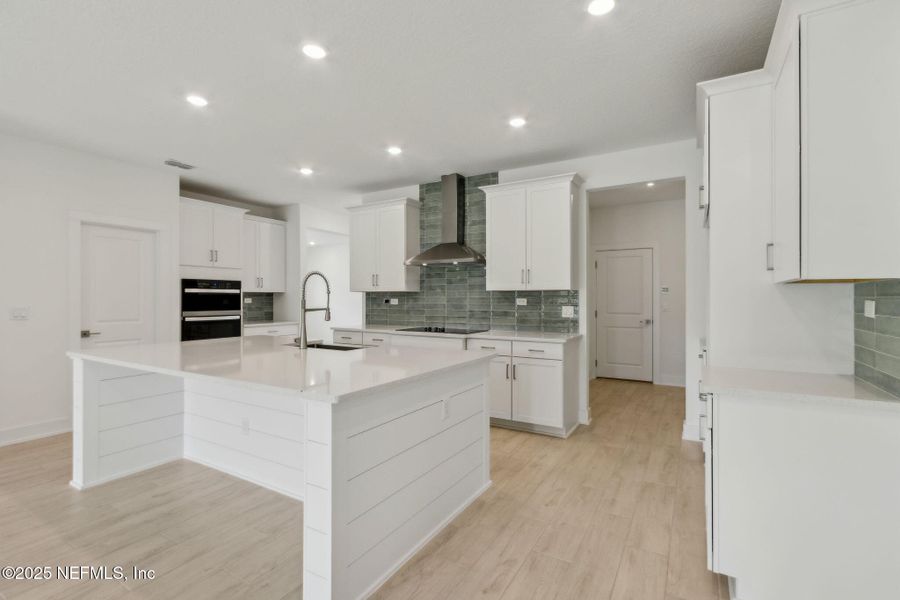 Furnished interior view inside a new home in Pirates Bluff, Yulee (Image 6).