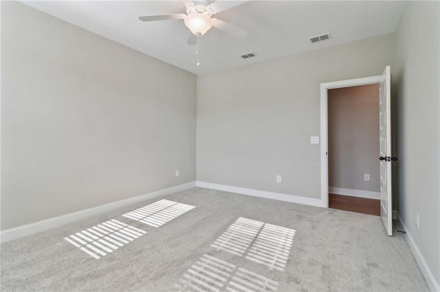 Spacious, unfurnished interior of a new home in , Dawsonville (Image 33).