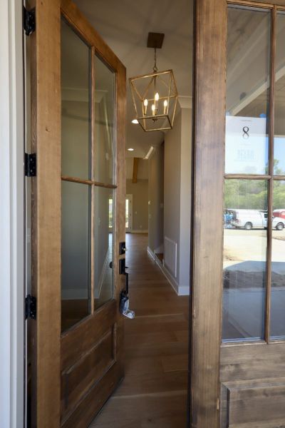 Image 41 of a home in Creekside.