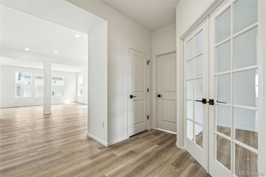 Image 38 of a home in Windsong.