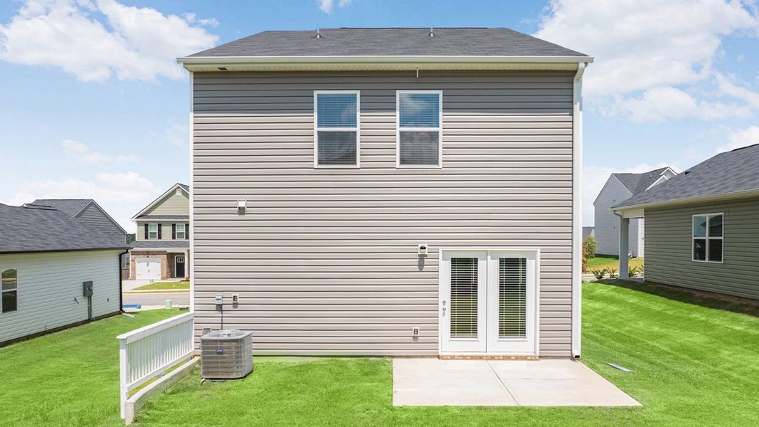 Exterior details and patio area of a home in Captain's Corner, Grovetown (Image 2).