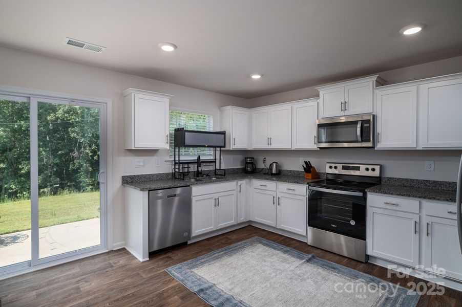 Furnished interior view inside a new home in Mills at Long Creek, Dallas (Image 15).