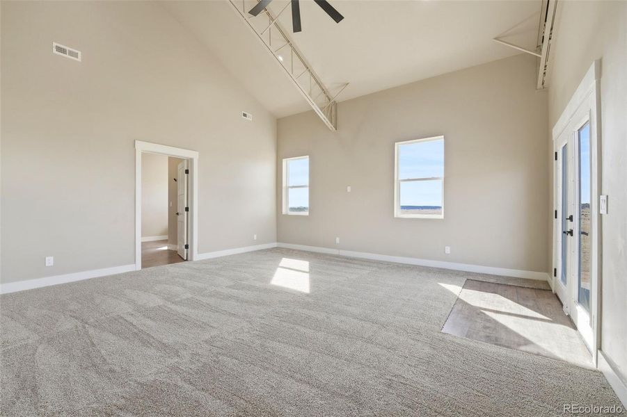 Spacious, unfurnished interior of a new home in , Rye (Image 15).