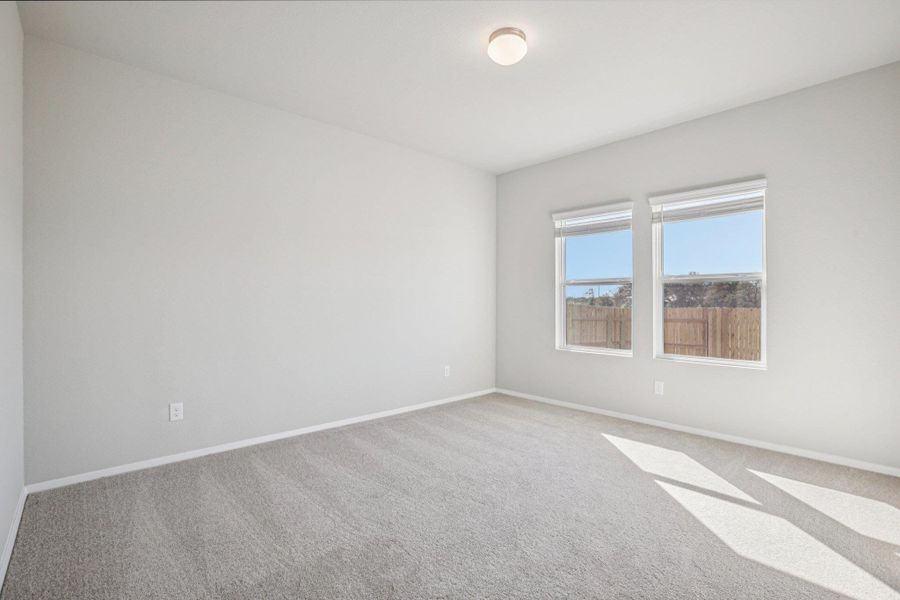 Spacious, unfurnished interior of a new home in Cascade, Liberty Hill (Image 33).