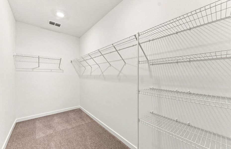 Spacious, unfurnished interior of a new home in Twisted Oaks, Wildwood (Image 13). Spacious, unfurnished interior of a new home in Twisted Oaks, Wildwood (Image 13).