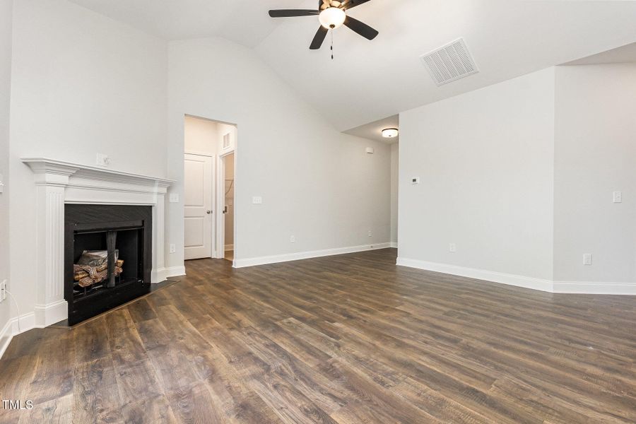 005_cj4a9622-edit_690 005_cj4a9622-edit_690