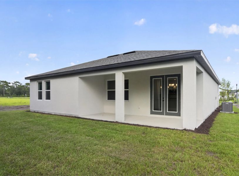Exterior details and patio area of a home in Tyson Reserve, St. Cloud (Image 16).