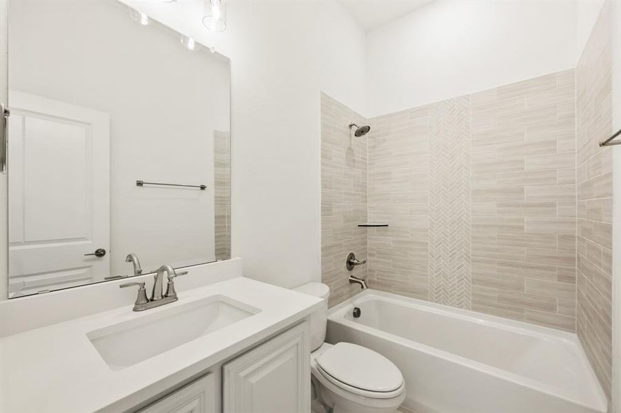 Furnished interior view inside a new home in Rockwood, Mansfield (Image 19).