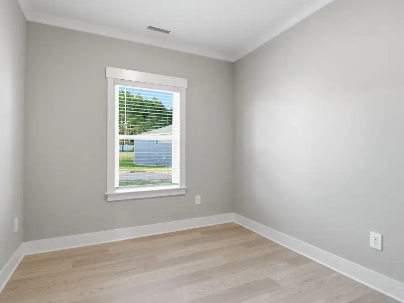 Spacious, unfurnished interior of a new home in Watkins Glen, Raleigh (Image 12).