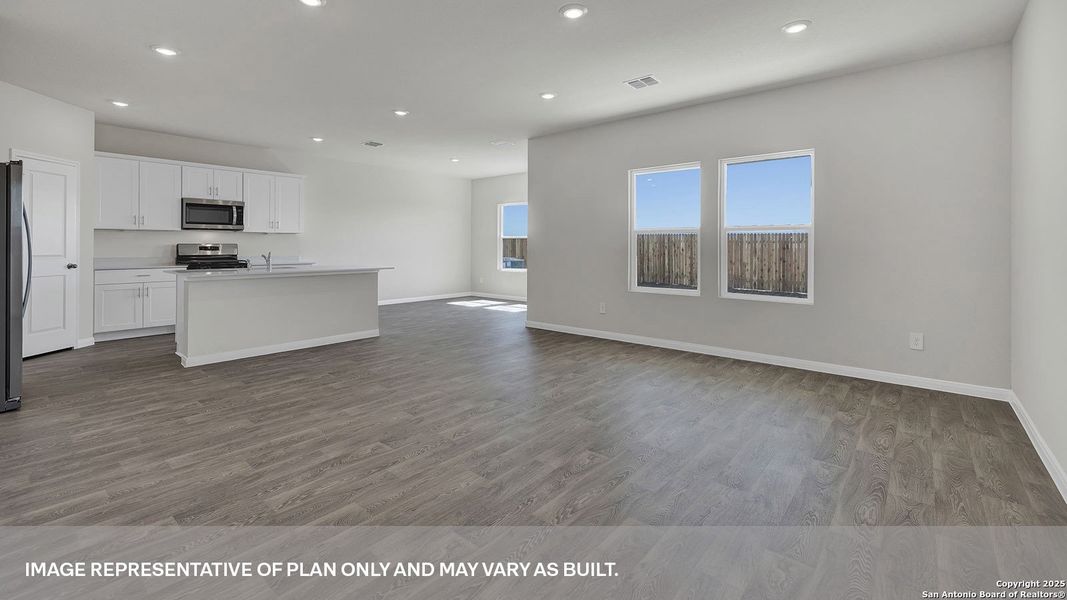 Spacious, unfurnished interior of a new home in Whisper South, San Marcos (Image 21).