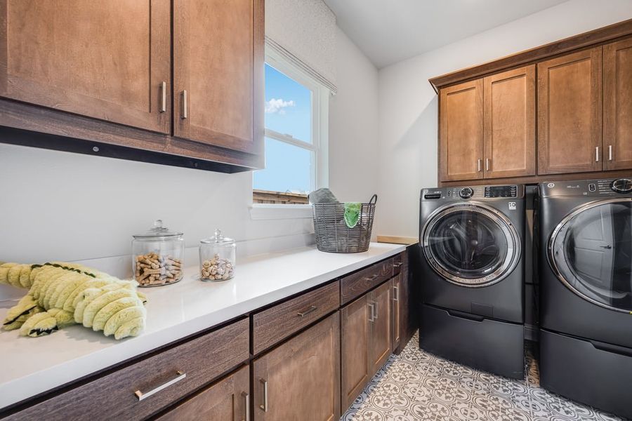 Representative furnished interior of a home built from the Courtney by Taylor Morrison in The Ranch at Uptown Celina, Celina (Image 18).
