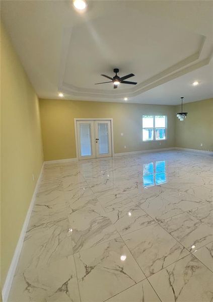 Spacious, unfurnished interior of a new home in , Lake Wales (Image 19).
