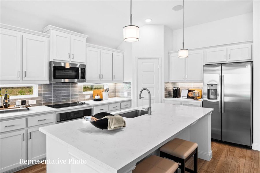 Furnished interior view inside a new home in River Ranch, Van Alstyne (Image 7).