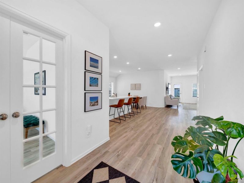 Beautiful Lennar Home "Lantana" Floorplan with extended back patio